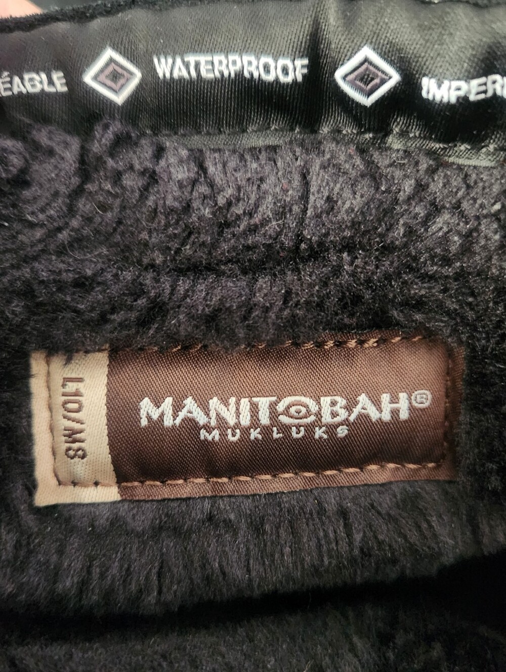 Manitobah Mukluks Snowy Owl Boots - Picture 8 of 12